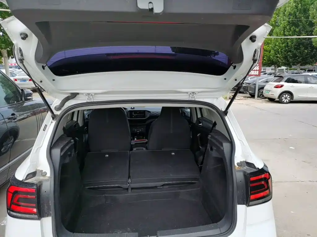 Volkswagen T-Cross — миниатюра 19