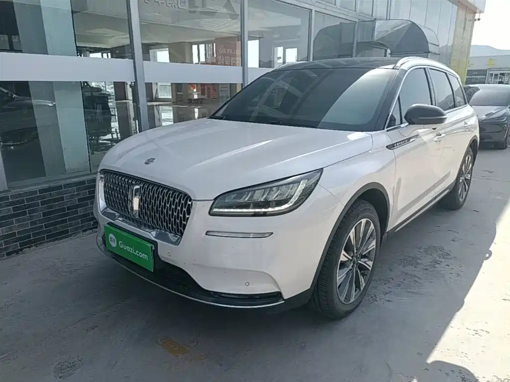 Купить Lincoln Corsair
