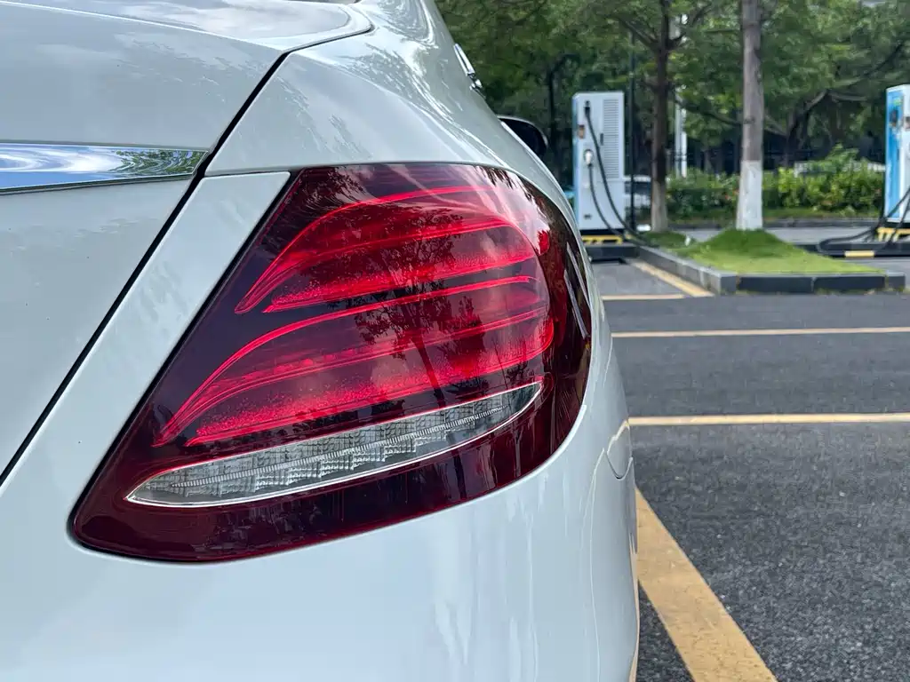 Mercedes-Benz E-Class E 2020 E 300 L Sport Luxury