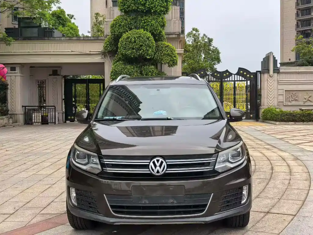Volkswagen Tiguan 2013 1.8TSI AT Luxury
