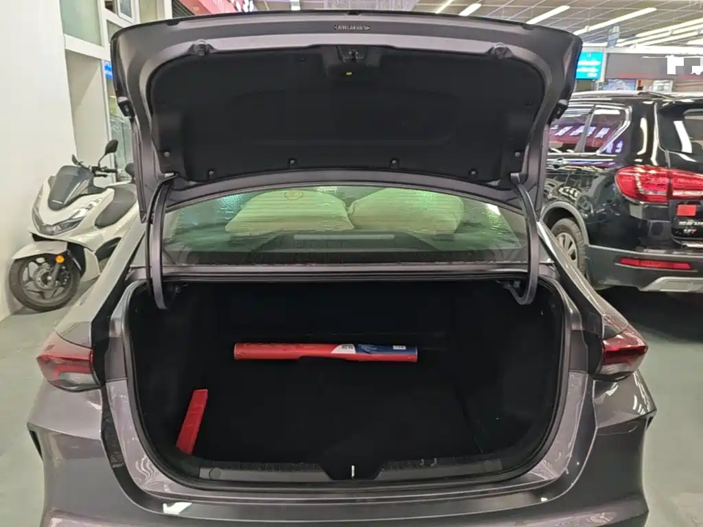 GAC Motor Shadow Leopard — миниатюра 19