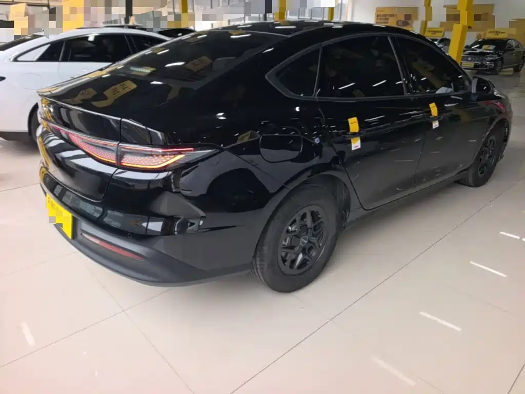 BYD Seal 05 DM-i — миниатюра 7