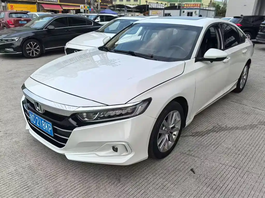 Купить Honda Accord