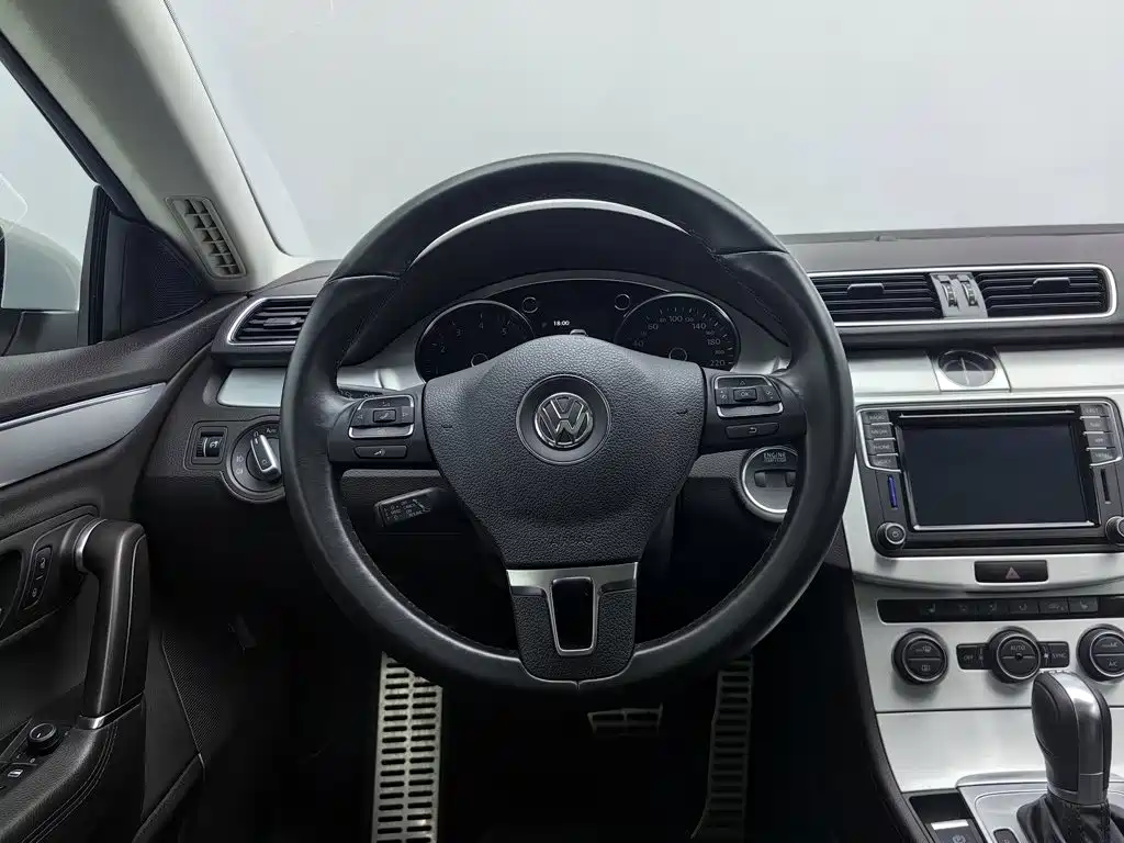 Volkswagen CC — миниатюра 11