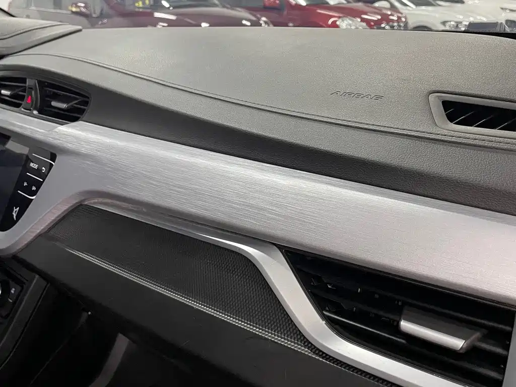 Geely Vision 1.5L Manual Asian Games Edition, фото 14