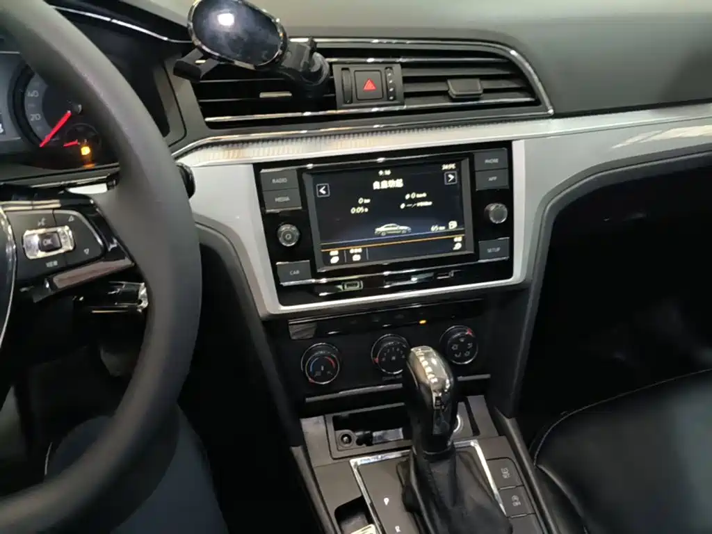 Volkswagen Lamando — миниатюра 13