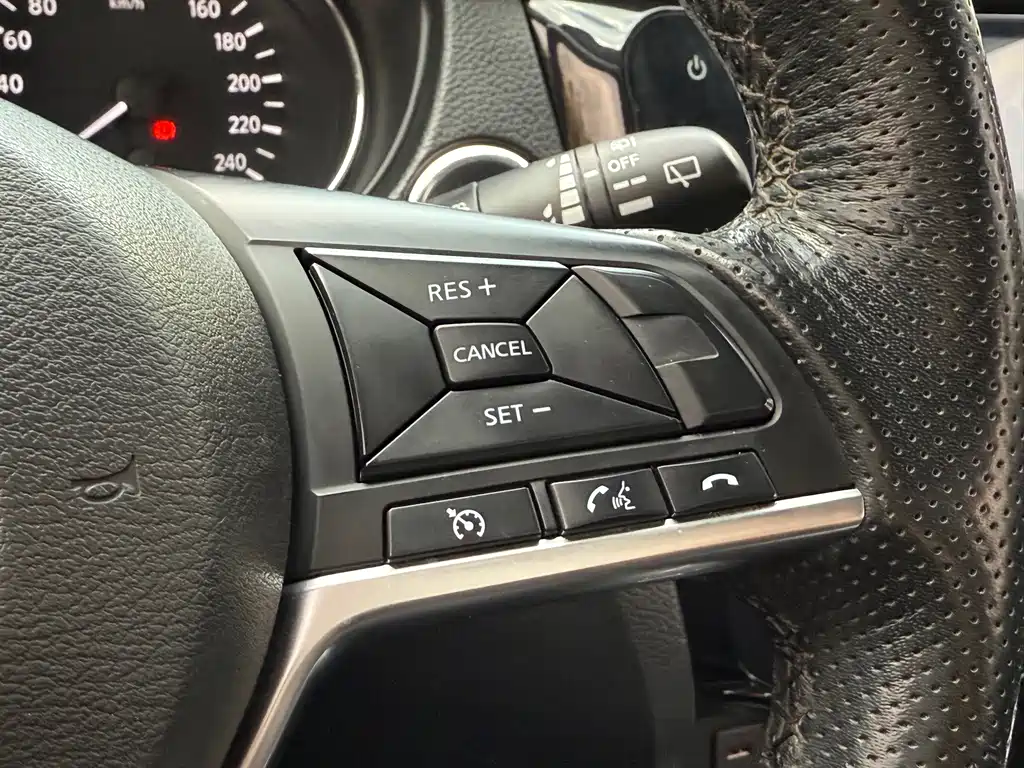 Nissan X-Trail — миниатюра 19