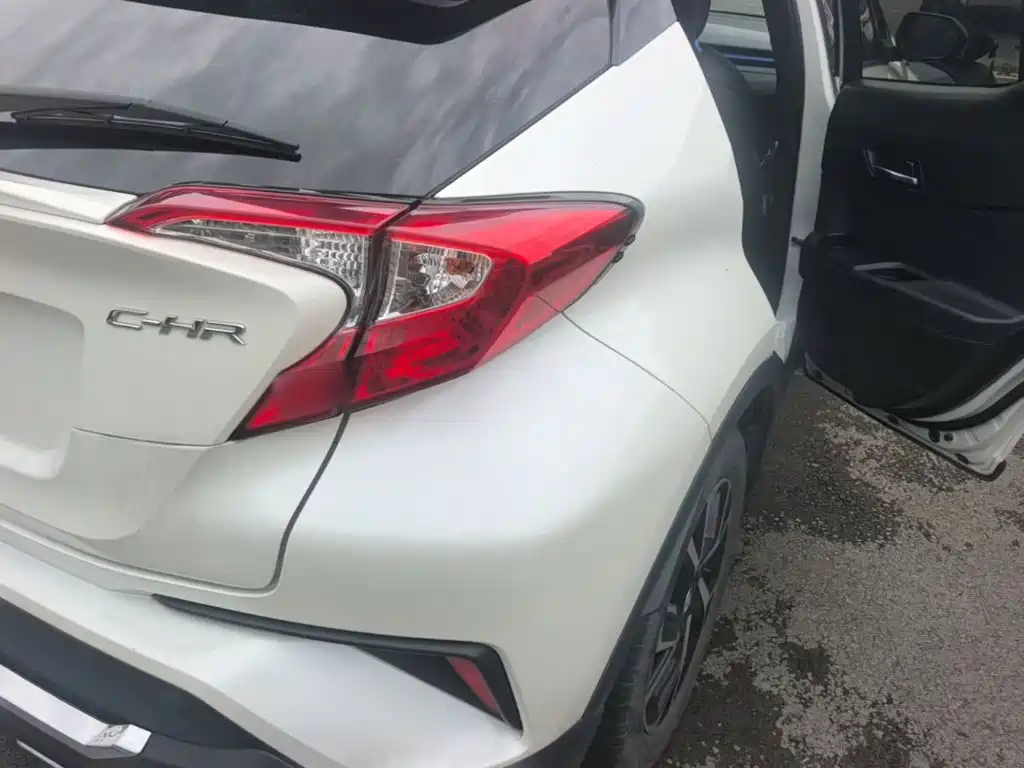 Toyota C-HR — миниатюра 8