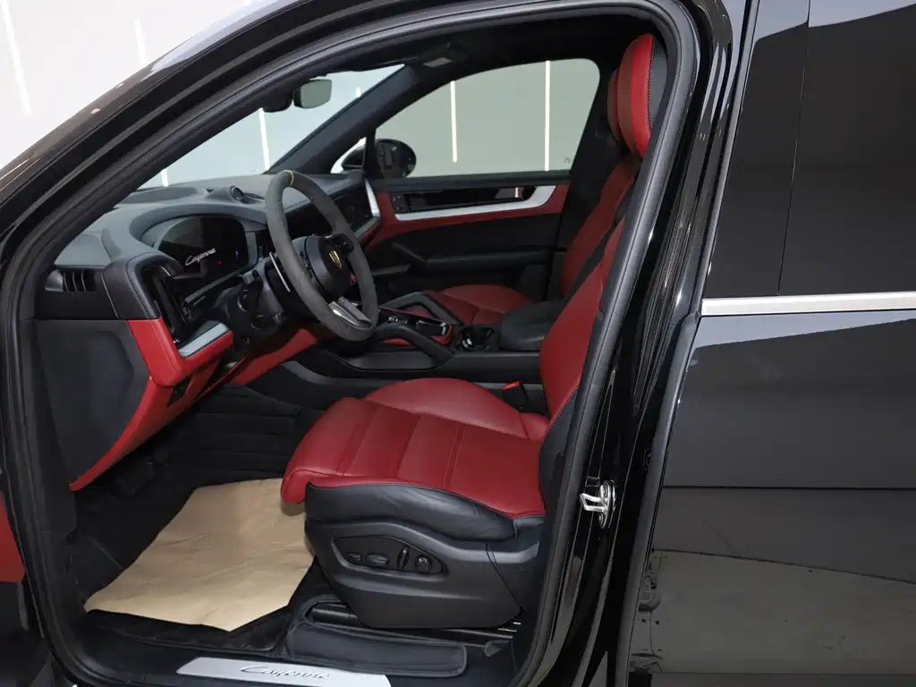 Porsche Cayenne — миниатюра 25