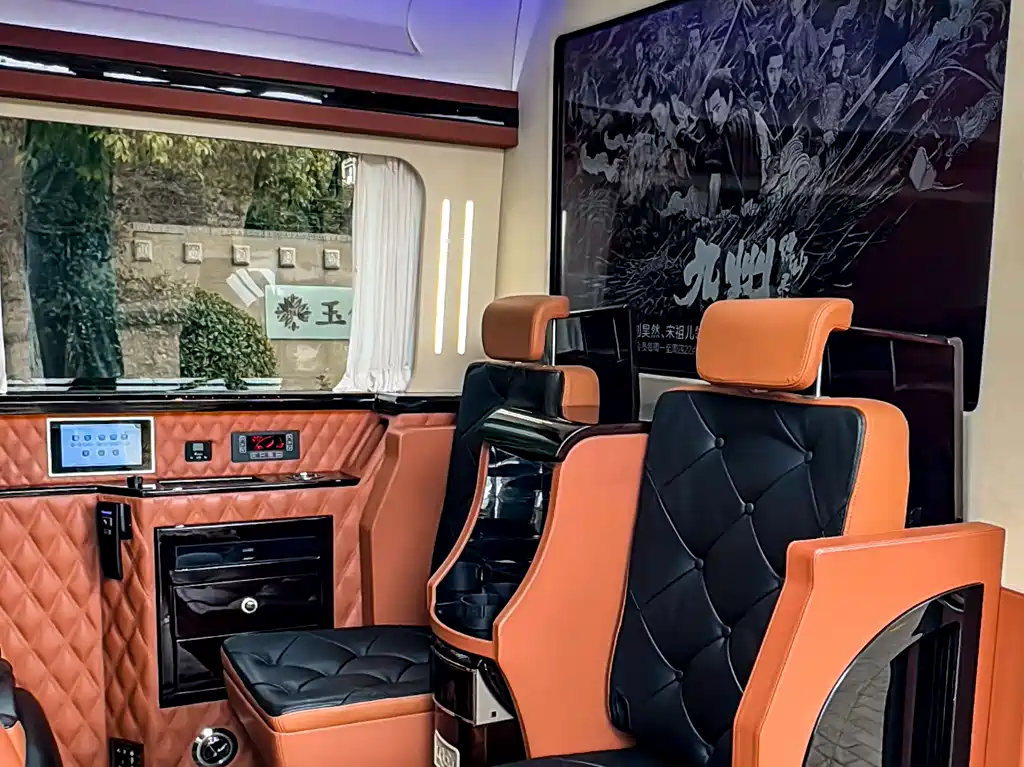 Mercedes-Benz Sprinter 2017 3.5L AT