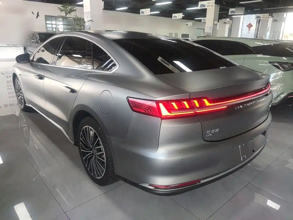 BYD Han — миниатюра 5