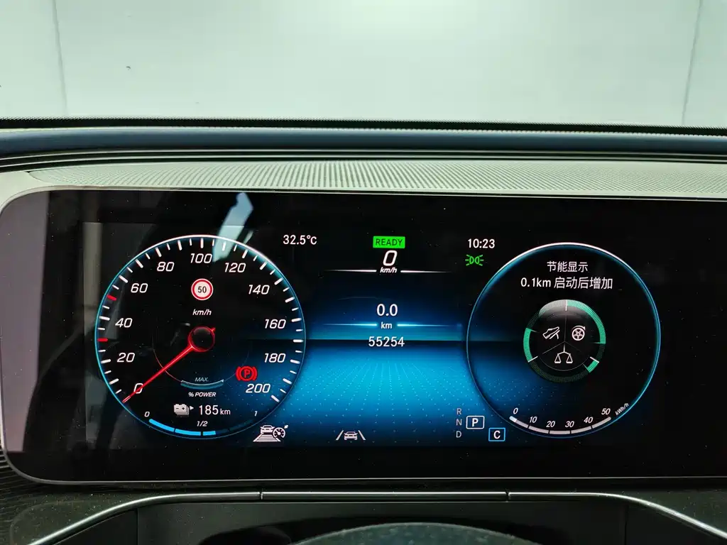 Mercedes-Benz EQC — миниатюра 8