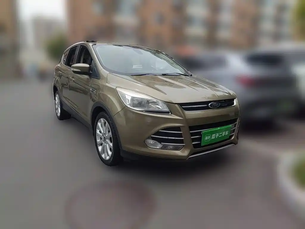 Ford Kuga — миниатюра 24