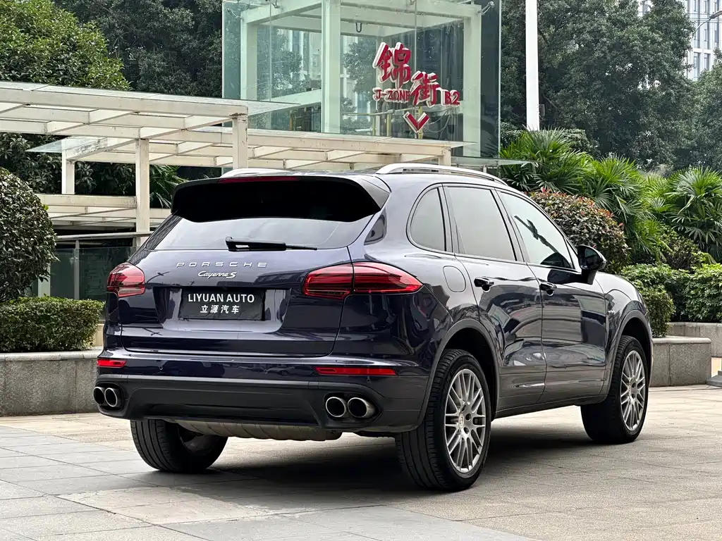 PORSCHE CAYENNE NEW ENERGY