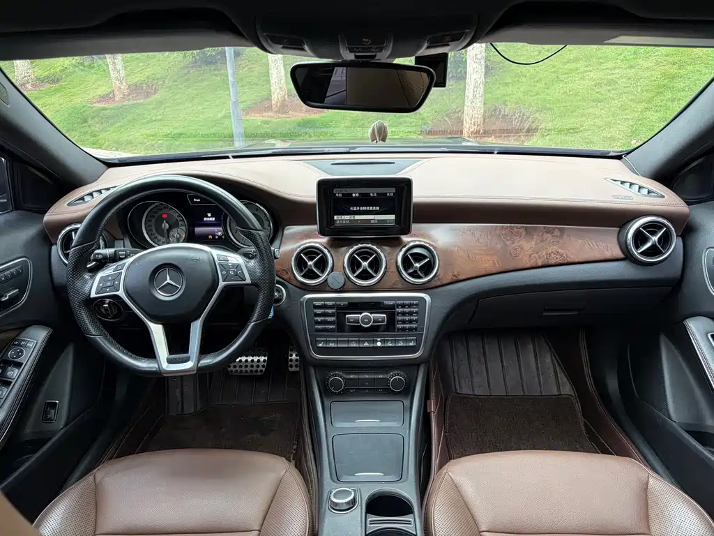 Mercedes-Benz GLA — миниатюра 13