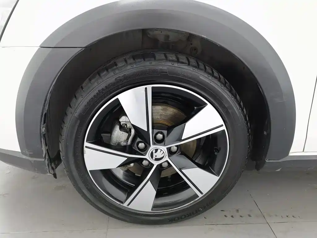 Skoda Octavia — миниатюра 17