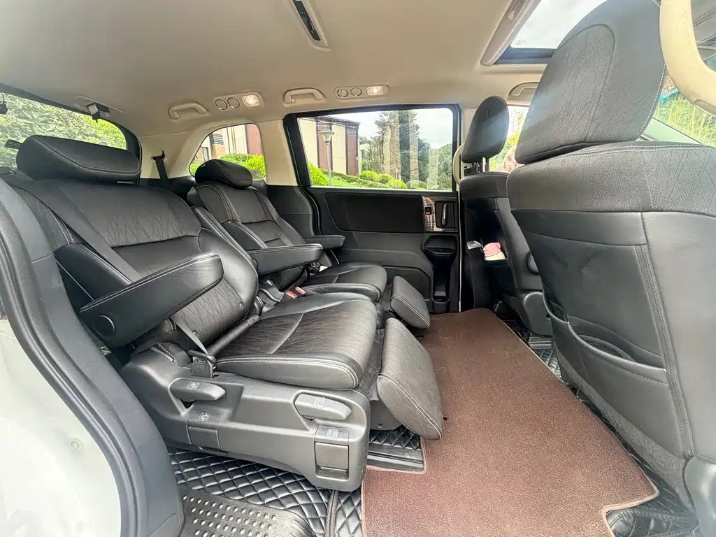 Honda Odyssey — миниатюра 12