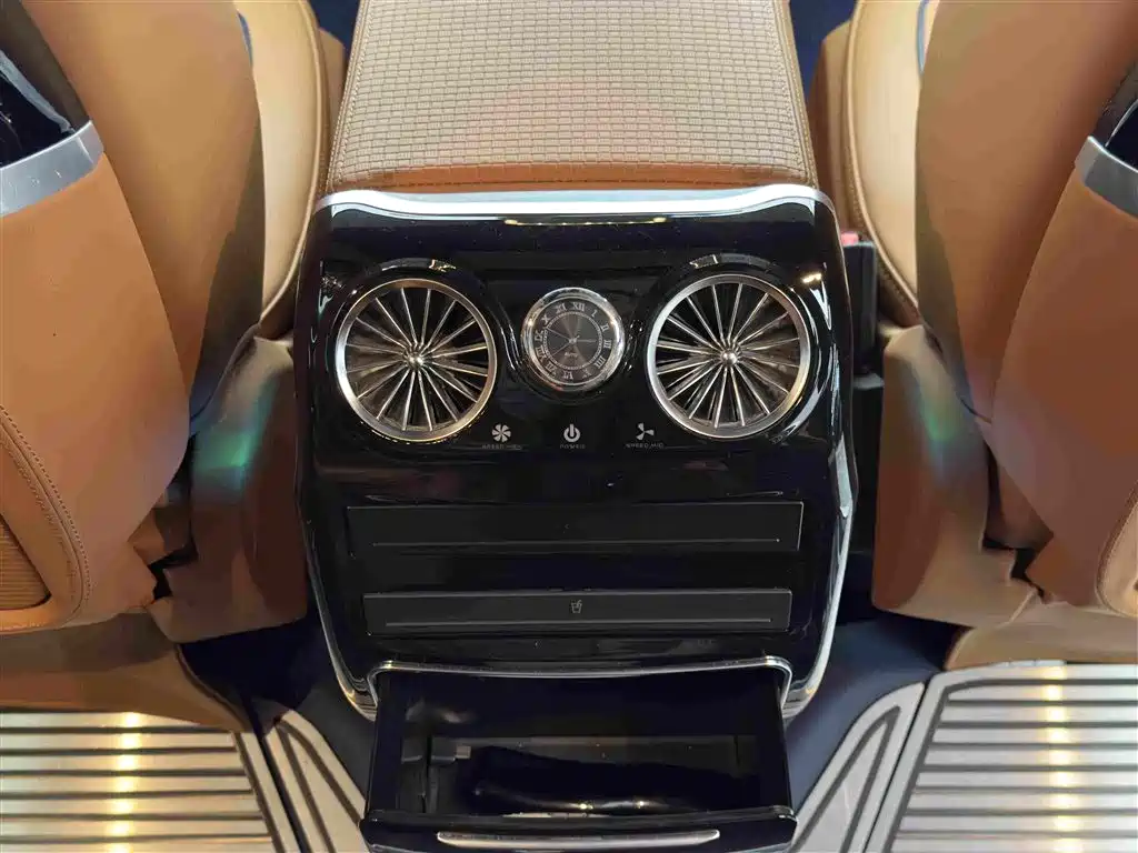 Mercedes-Benz Vito — миниатюра 15