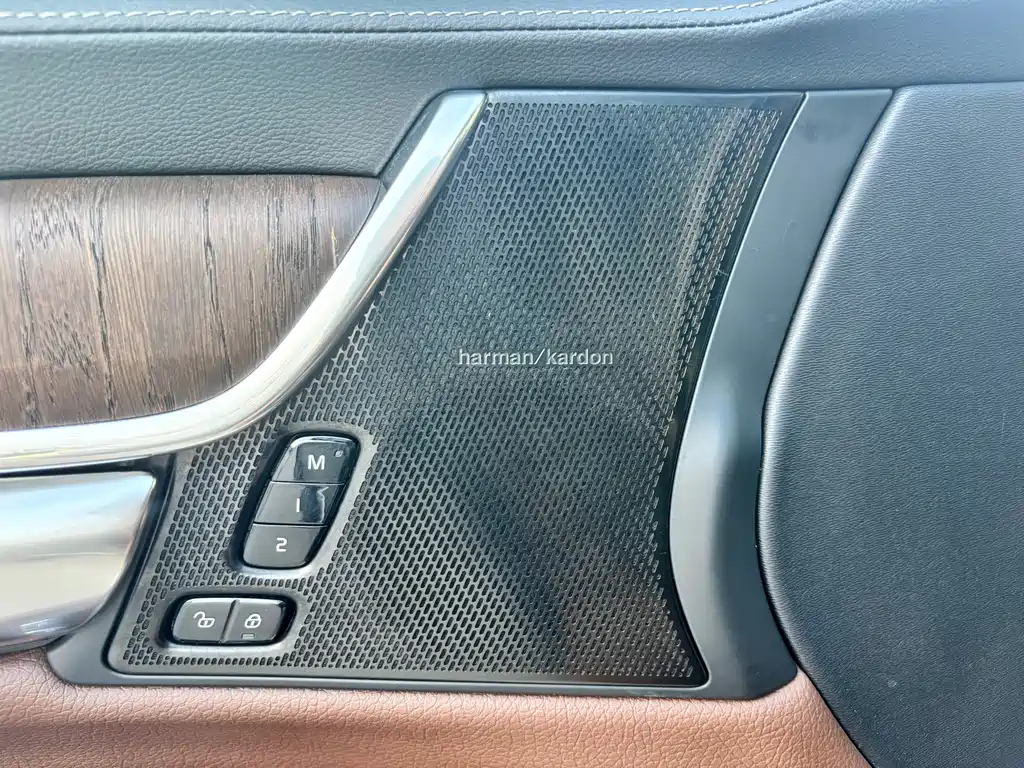 Volvo S90 — миниатюра 17