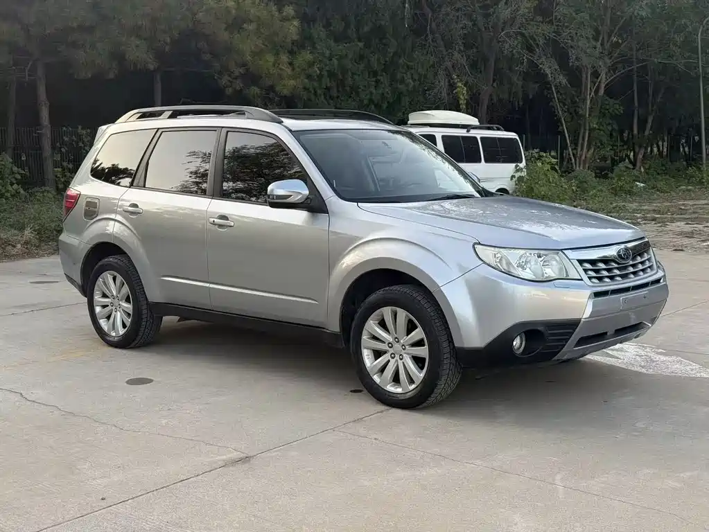 Subaru Forester — миниатюра 3