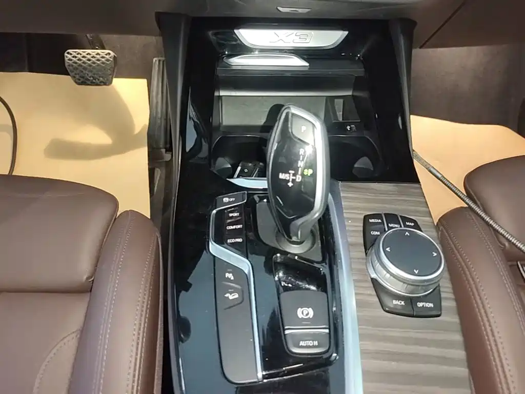 BMW X3 — миниатюра 14