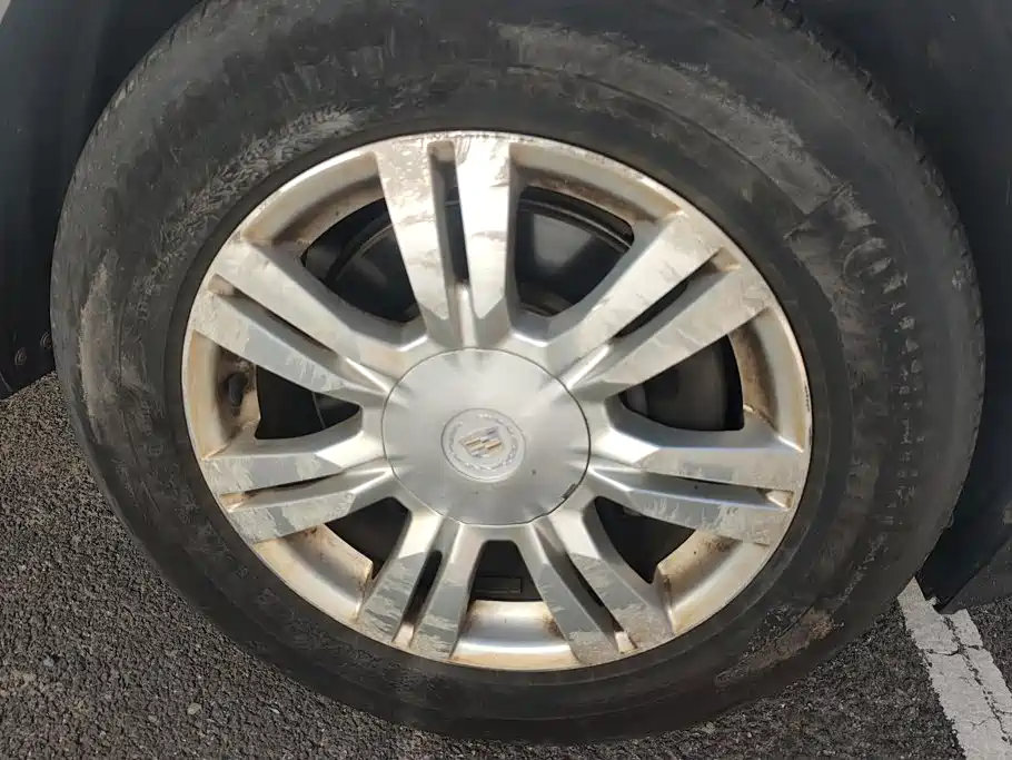 Cadillac SRX — миниатюра 6