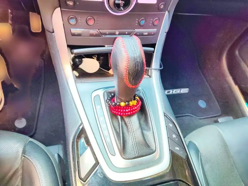 Ford Edge — миниатюра 7