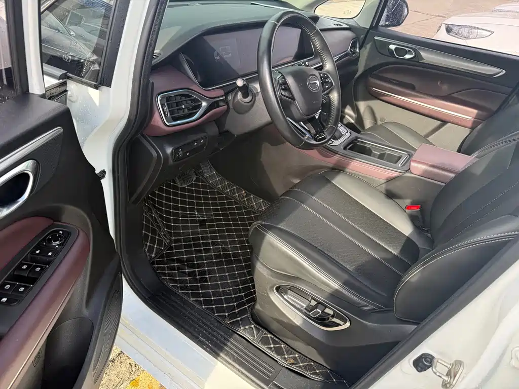 GAC Motor Trumpchi M6 — миниатюра 11