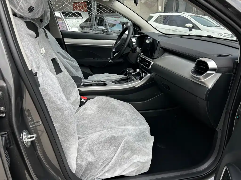 GEELY AUTOMOBILE BINYUE