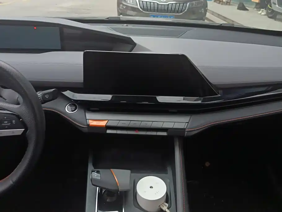 Changan UNI-V — миниатюра 13