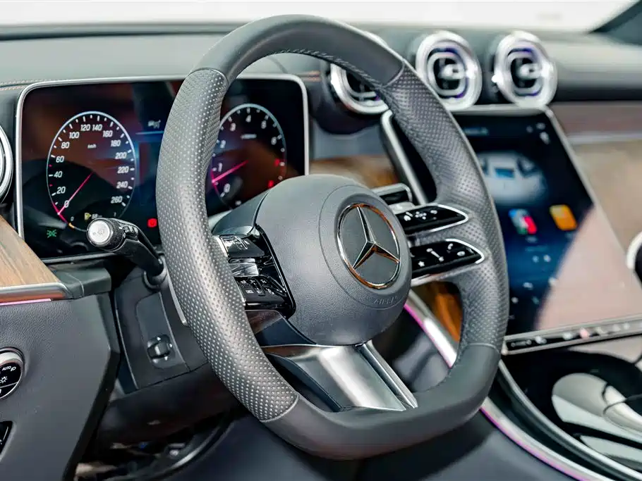 Mercedes-Benz GLC 2025 GLC 300 L 4MATIC 5 мест