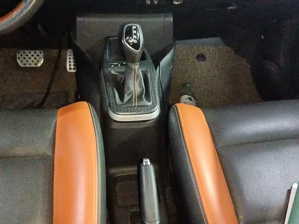 Geely Vision X1 — миниатюра 14