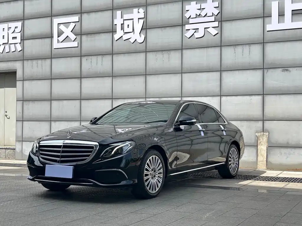 Mercedes-Benz E-Class 2019
