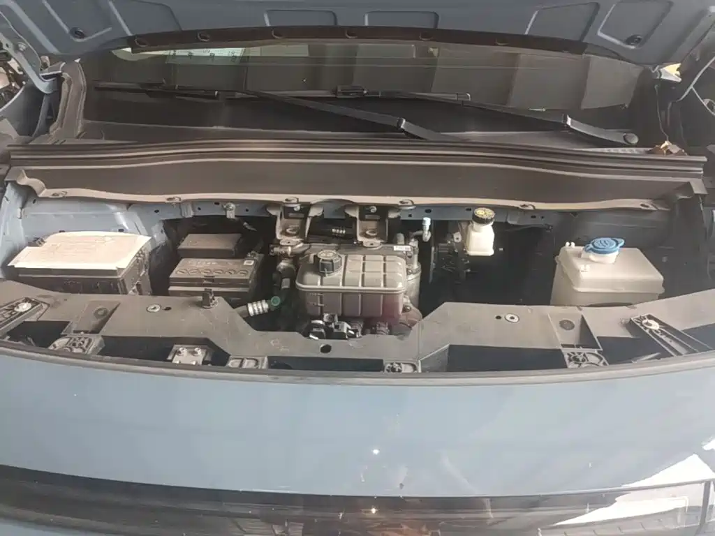 Leapmotor Leapmotor B10 — миниатюра 20