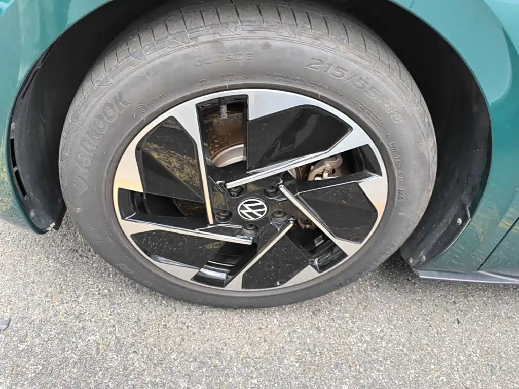 Volkswagen ID.3 — миниатюра 23