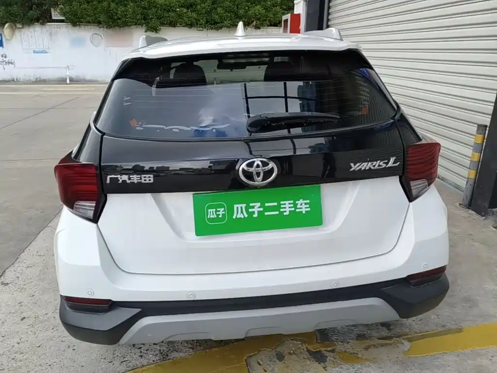 Toyota Yaris L — миниатюра 6