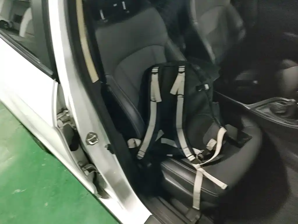 Geely Vision X3 — миниатюра 25