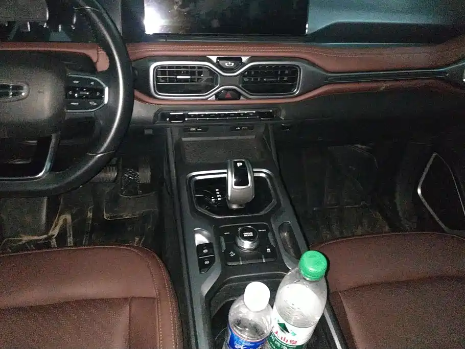 Geely Haoyue — миниатюра 16