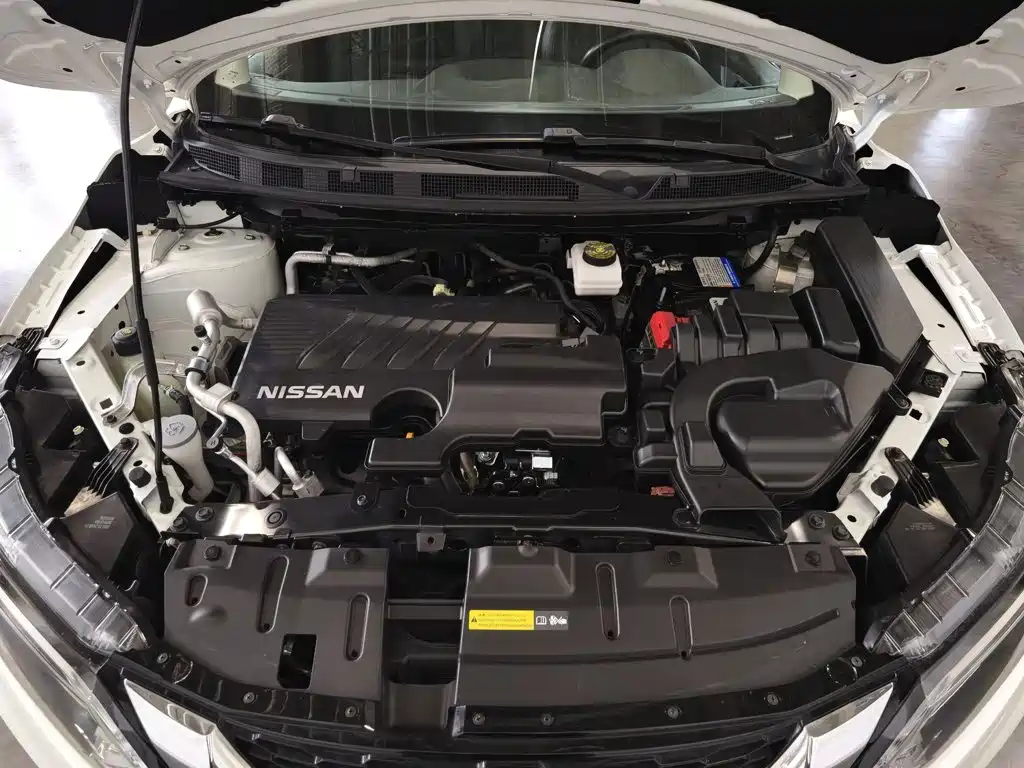 Nissan Qashqai — миниатюра 6