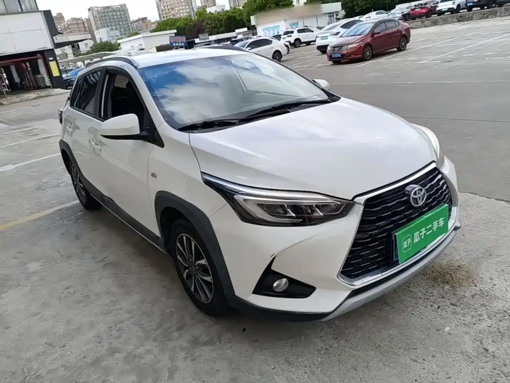 Toyota Yaris L — миниатюра 4