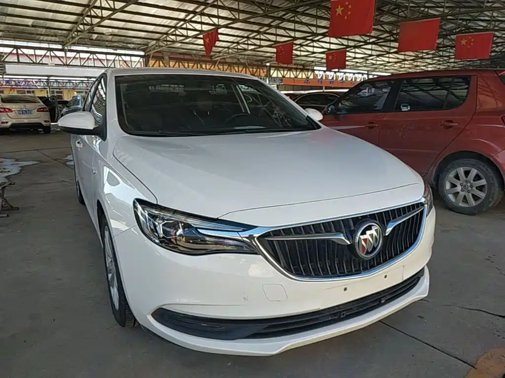 Buick Excelle — миниатюра 4