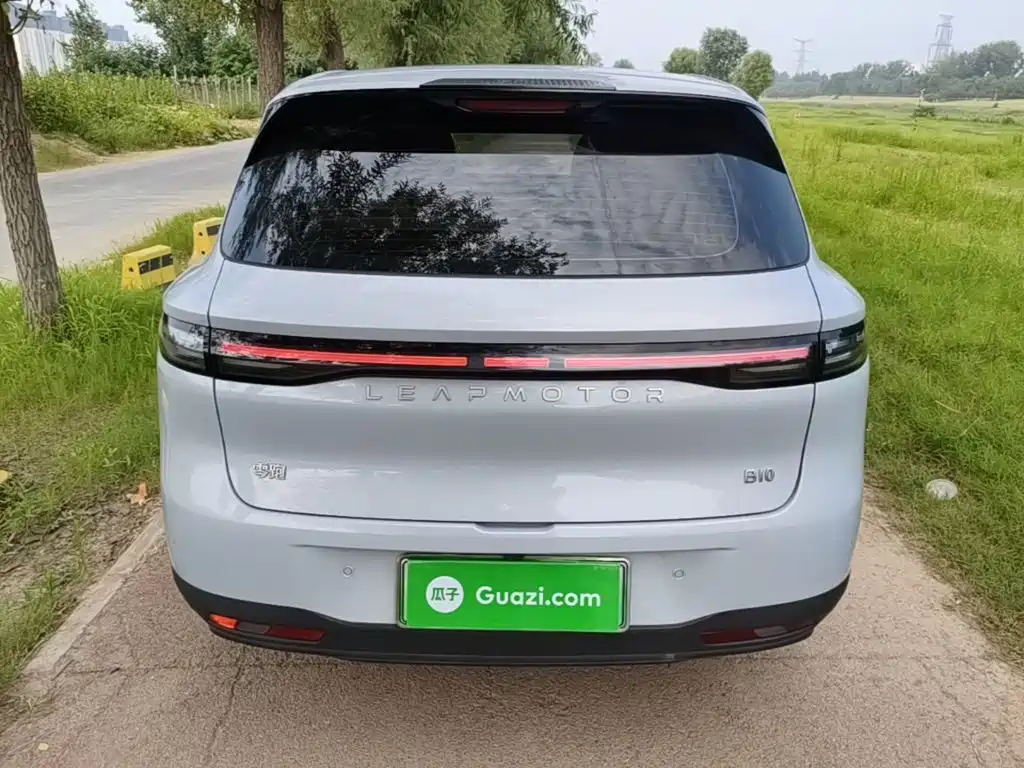Leapmotor Leapmotor B10 — миниатюра 6