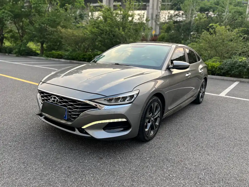 Купить Hyundai Fista