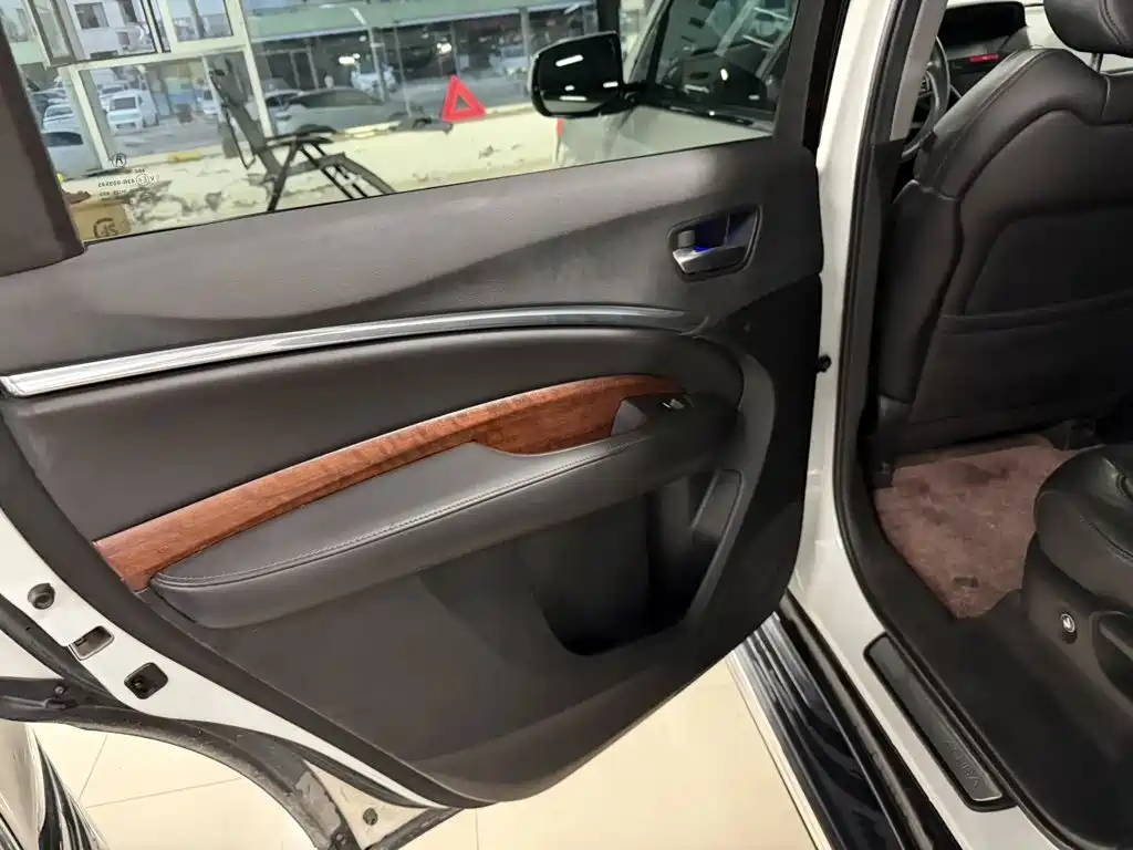 Acura MDX — миниатюра 10