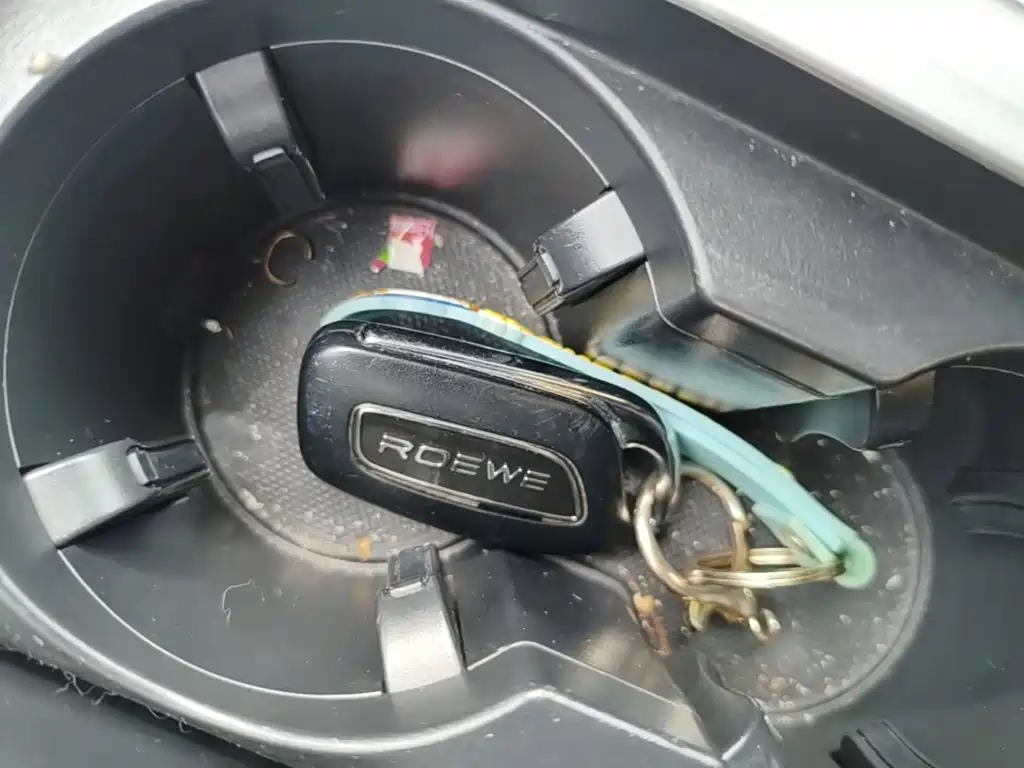 Roewe RX5 New Energy — миниатюра 9