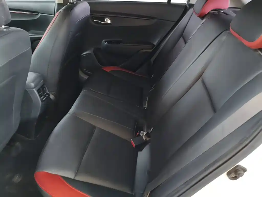 Kia KX Cross — миниатюра 17