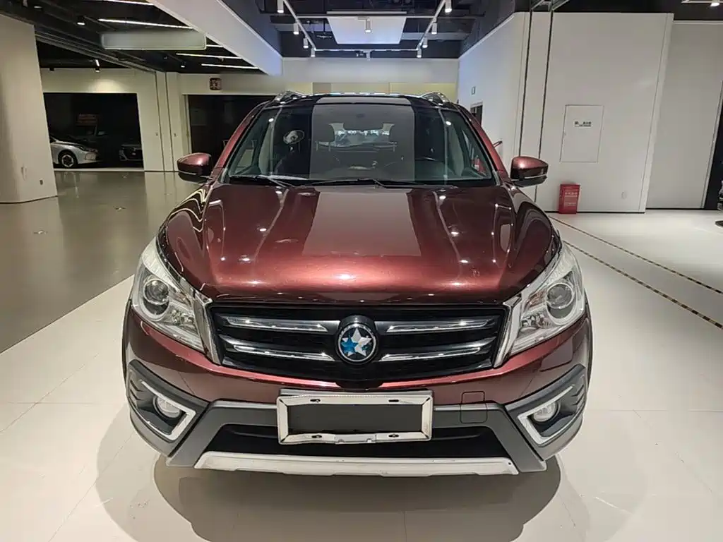 Venucia T70X — миниатюра 3