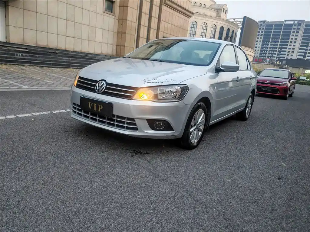 Volkswagen Jetta — миниатюра 4
