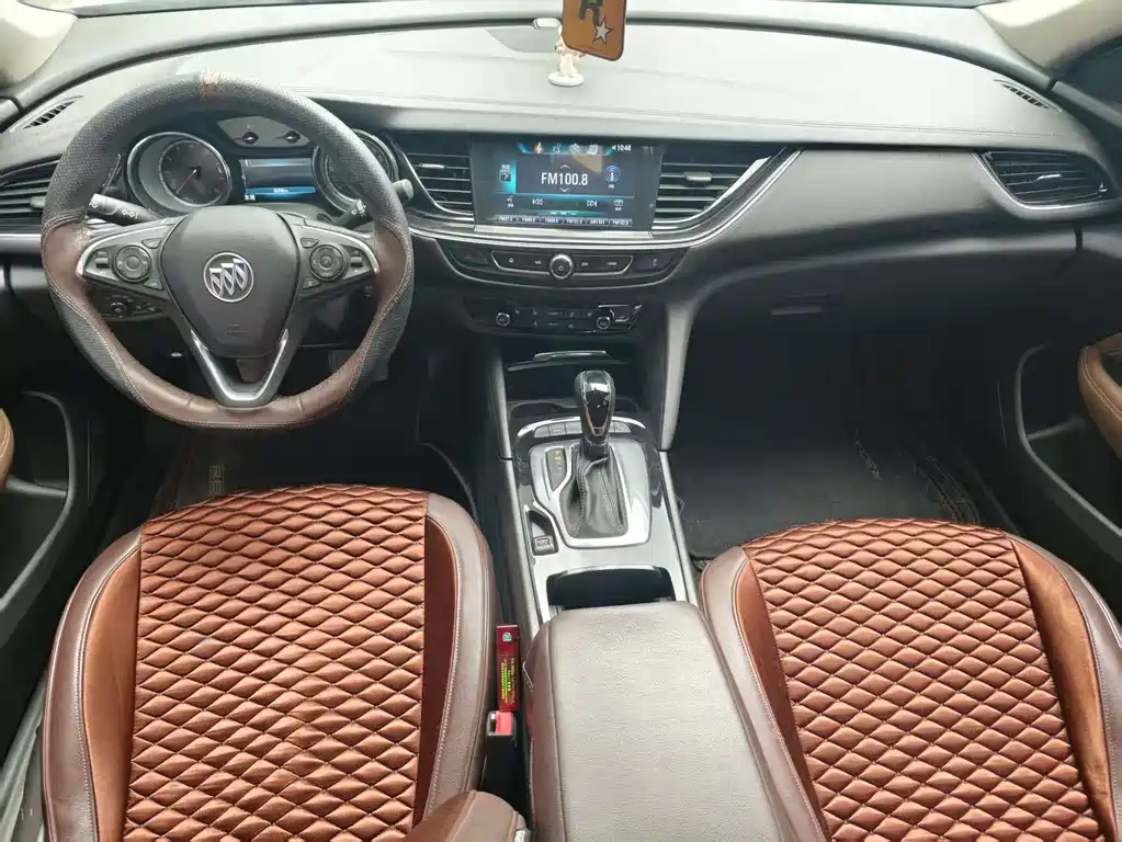 Buick Regal — миниатюра 9