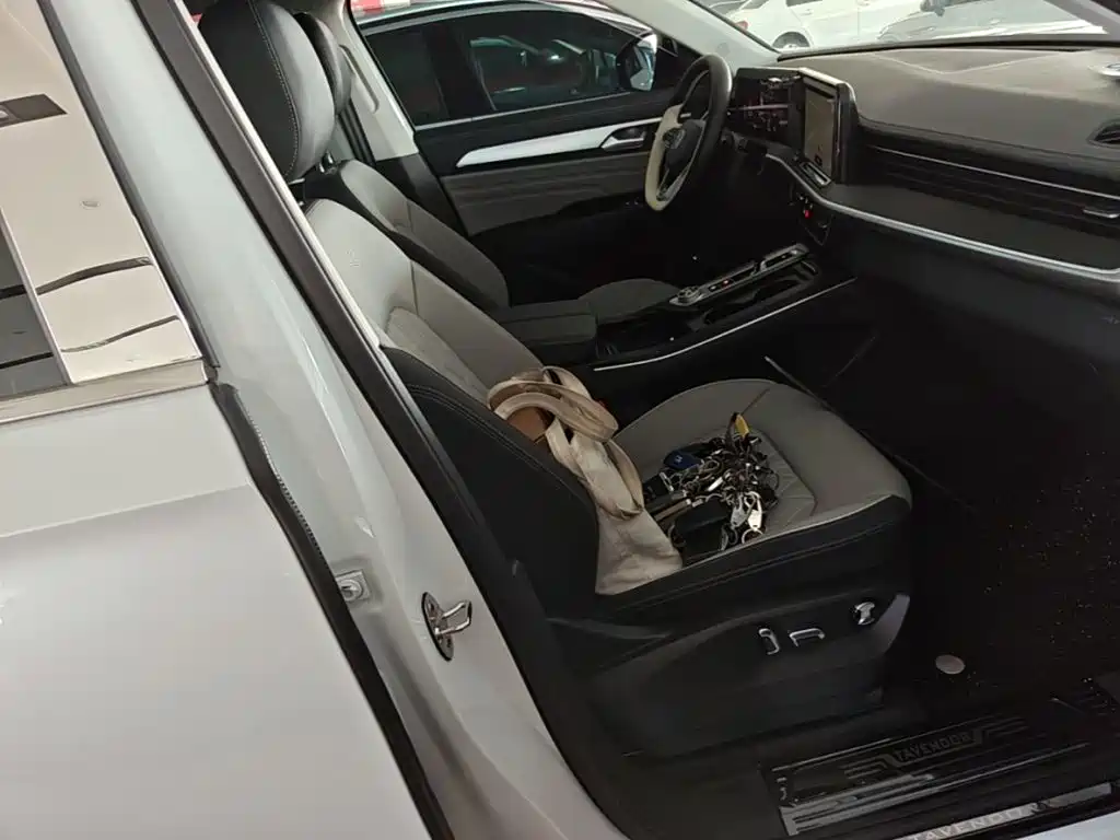 Volkswagen Tavendor — миниатюра 25